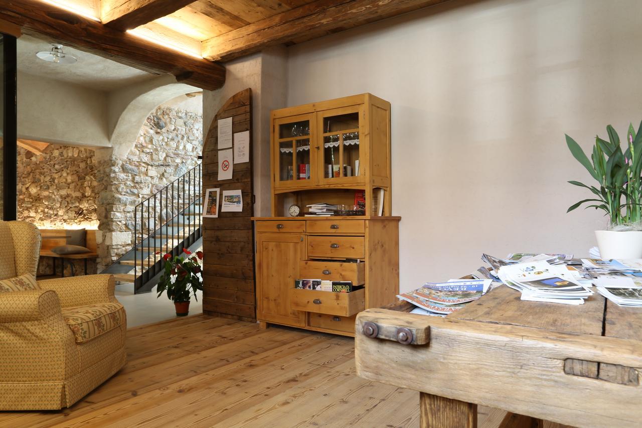 桑泽诺Agritur Ciastel别墅 外观 照片
