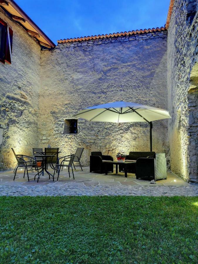 桑泽诺Agritur Ciastel别墅 外观 照片